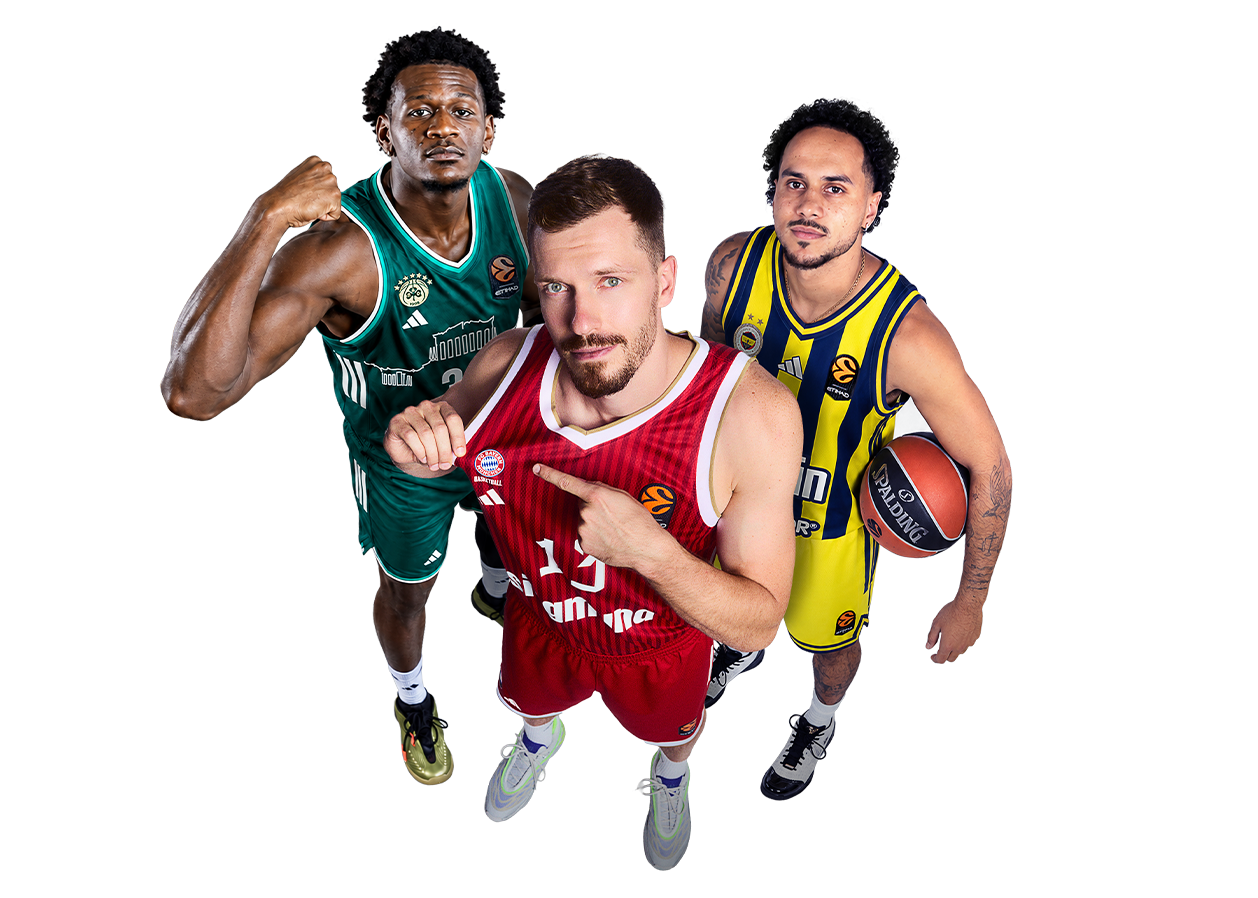 Drei Spieler aus der EuroLeague blicken fokussiert in die Kamera.